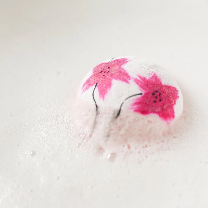 Bomb Cosmetics Cherry Blossom Bath Blaster - Image 2