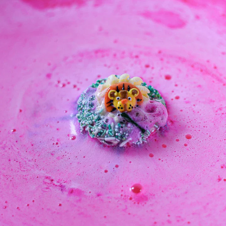 Bomb Cosmetics Going Wild Bath Blaster - Image 2