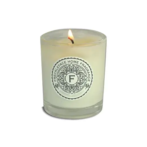 FreckleFace Luxury Mini Candle - Clean laundry - Image 3