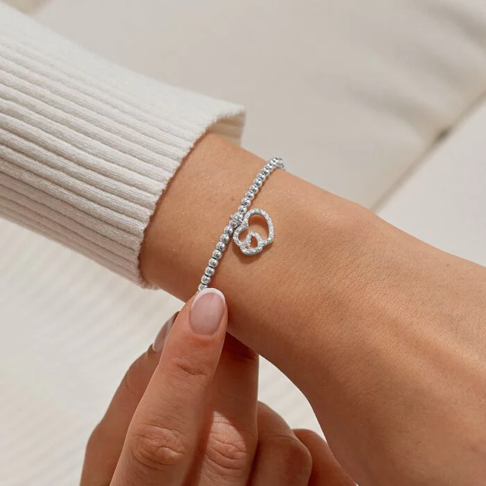 Joma Jewellery Confetti A Little 'Mummy To Be' Bracelet - Image 2