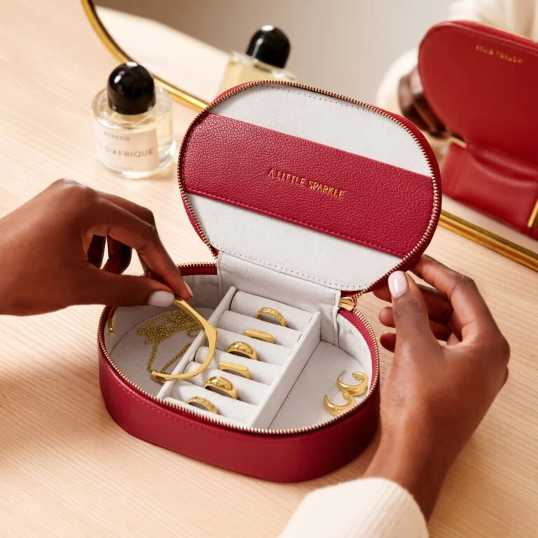 Katie Loxton Oval Jewellery Box A Little Sparkle Garnet Red - Image 2