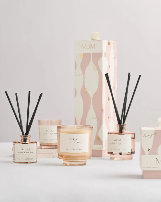 Katie Loxton Sentiment Reed Diffuser 'Mum'  English Pear & White Tea - Image 4