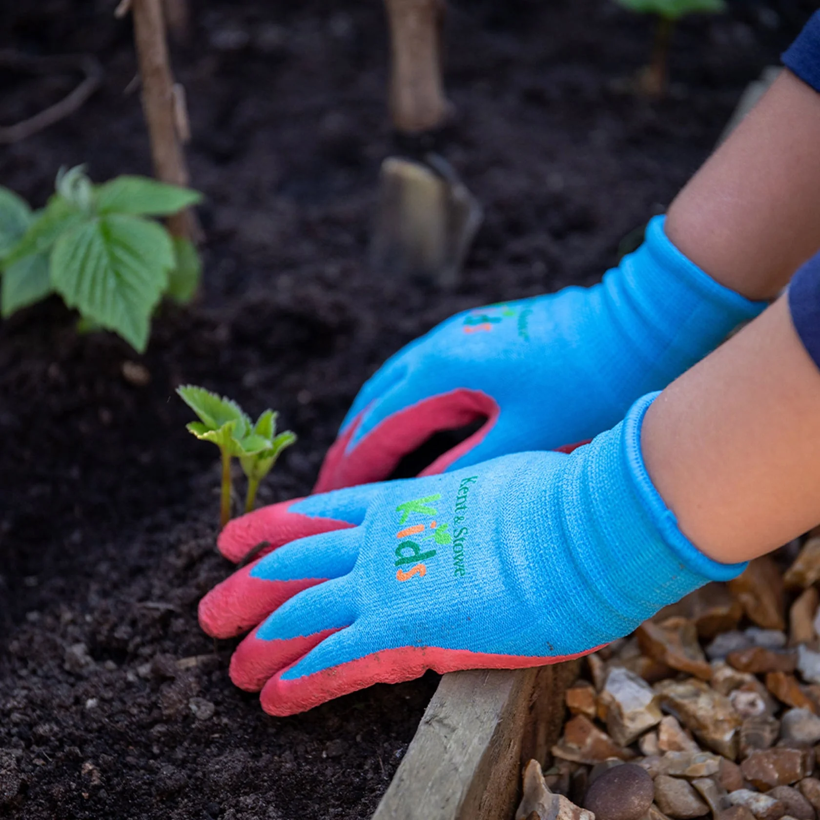 Kent & Stowe Budding Gardener Kids Gloves - Image 2