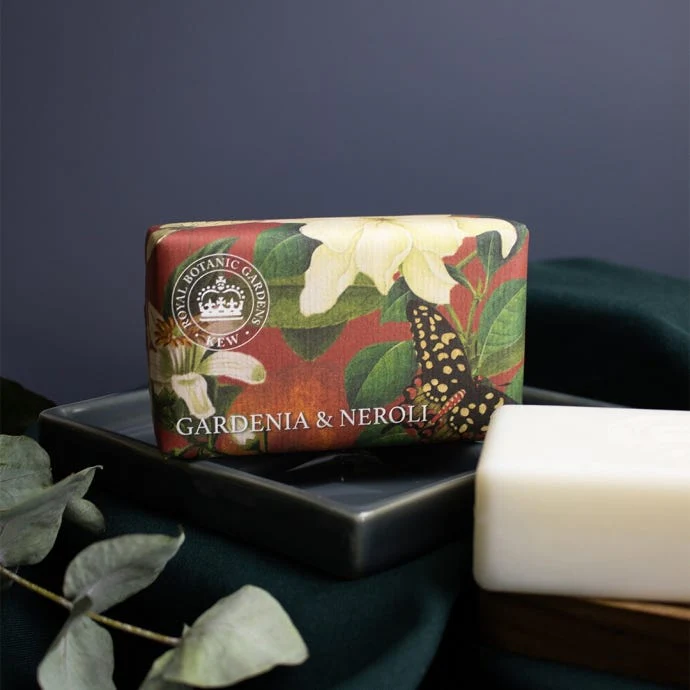 Kew Gardens Gardenia & Neroli Soap Bar - Image 3