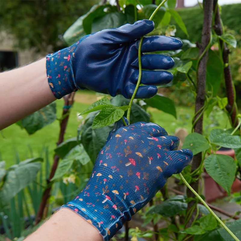 Smart Garden Mushrooms Seed & Weed Gardening Gloves - Image 2