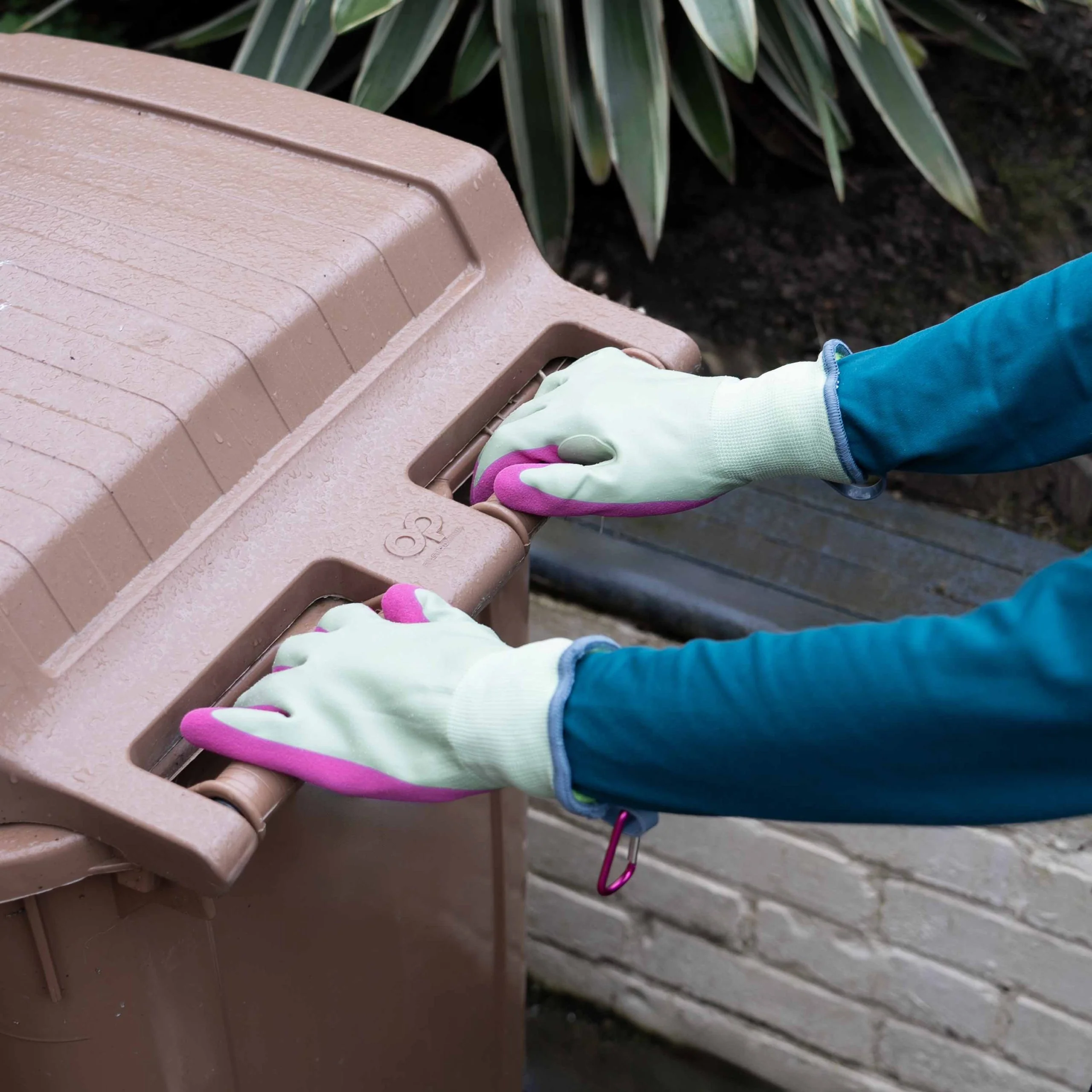 Treadstone Warm N Waterproof Ladies - Image 2