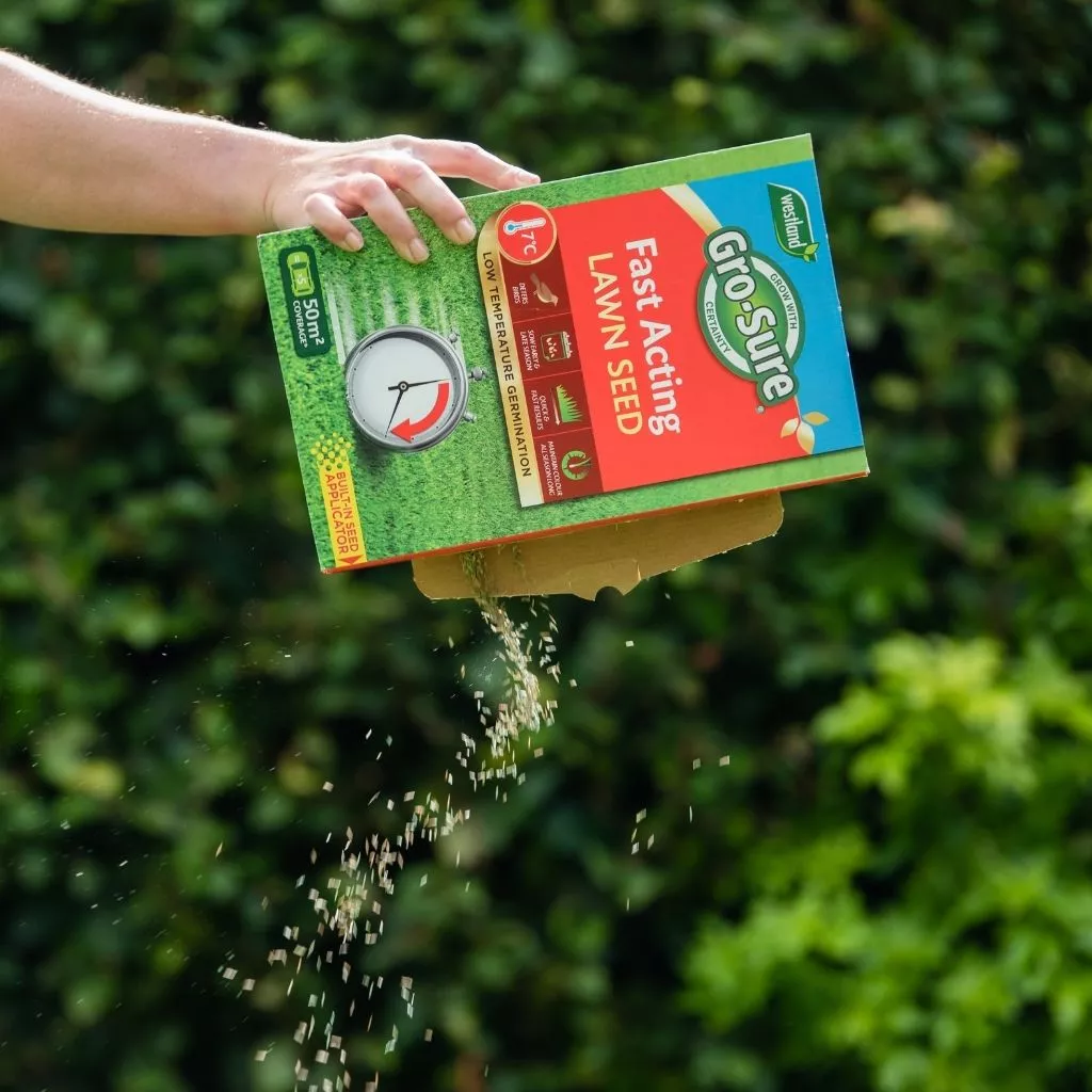 Gro-Sure Fast Acting Lawn Seed 30m2 + 20% EXTRA FREE - Image 4
