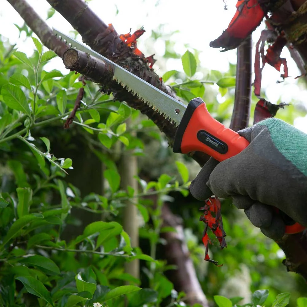 Wilkinson Sword Mini Pruning Saw & Holster - Image 3