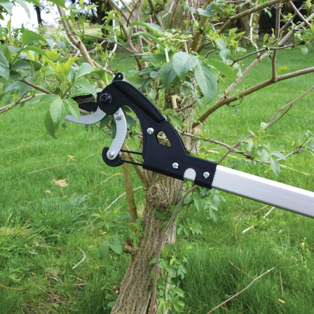 Wilkinson Sword Ultralight 1.5M Branch & Shrub Cutter - Image 2