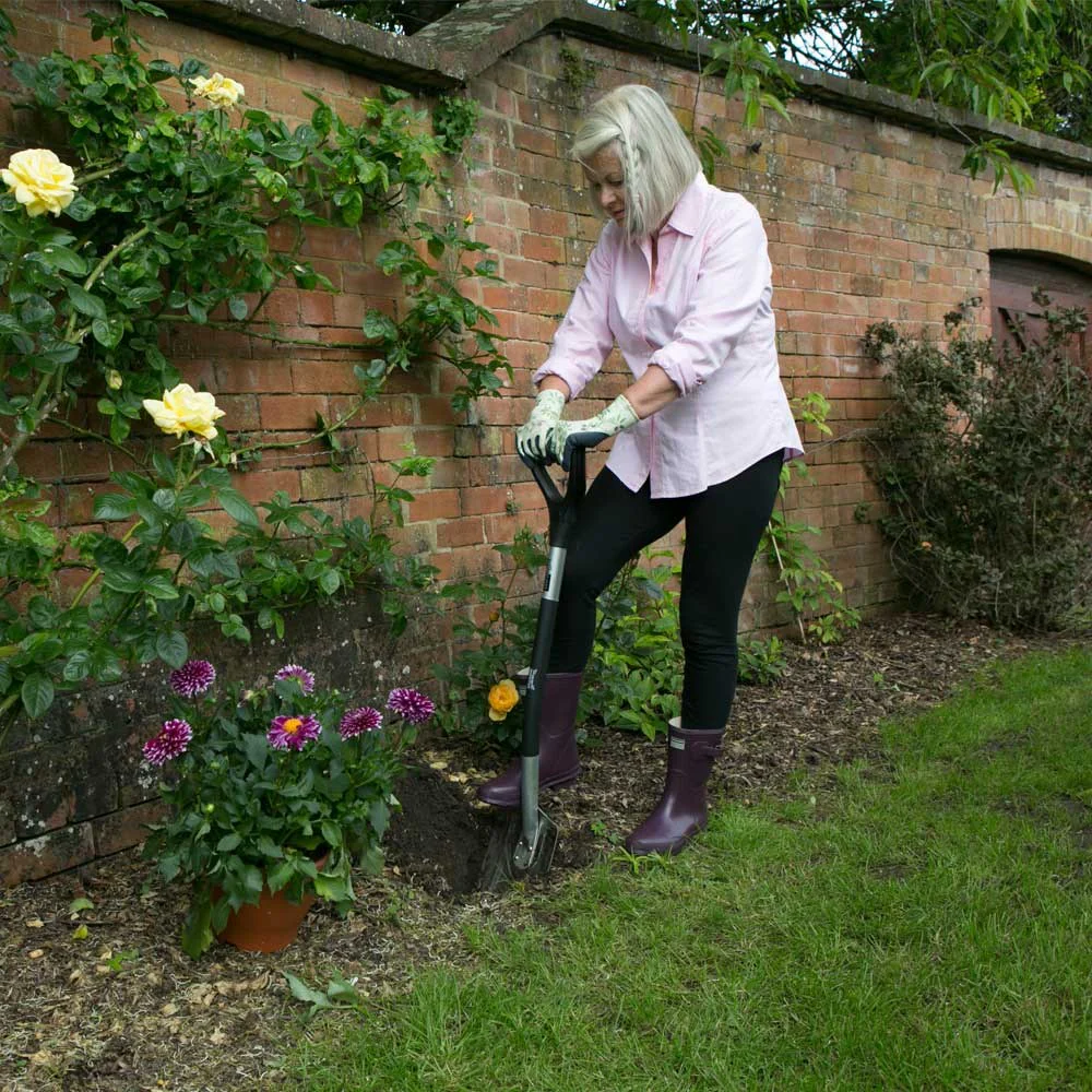 Wilkinson Sword Ultralight Digging Spade - Image 2