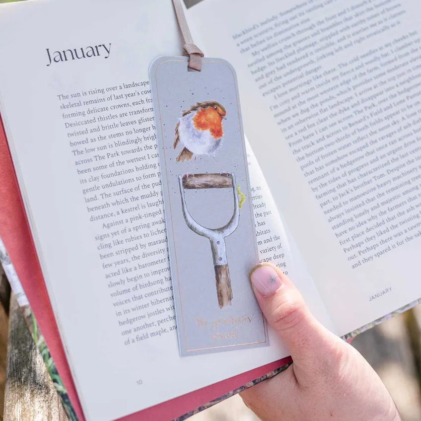 Wrendale 'The Gardener’s Friend' Robin Bookmark - Image 2