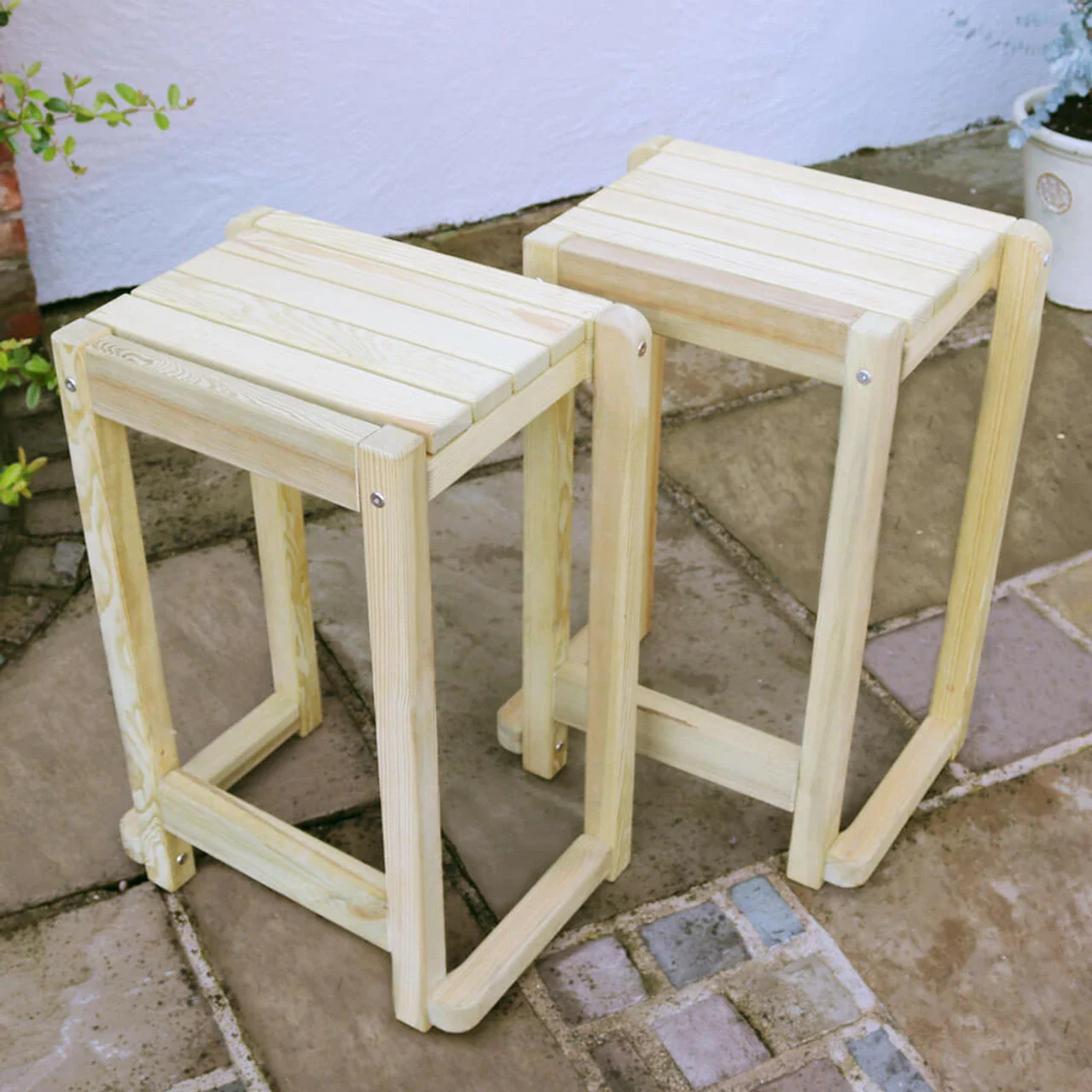 Zest 4 Leisure Garden Bar & 2 Stool Set - Image 4